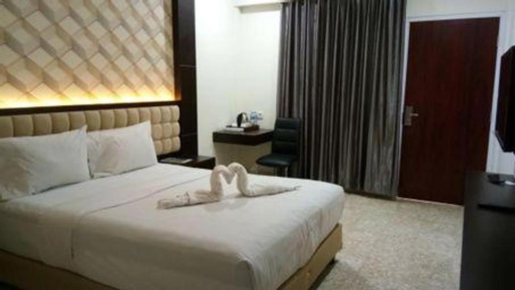 Sindoro Hotel Cilacap By Conary Exterior photo